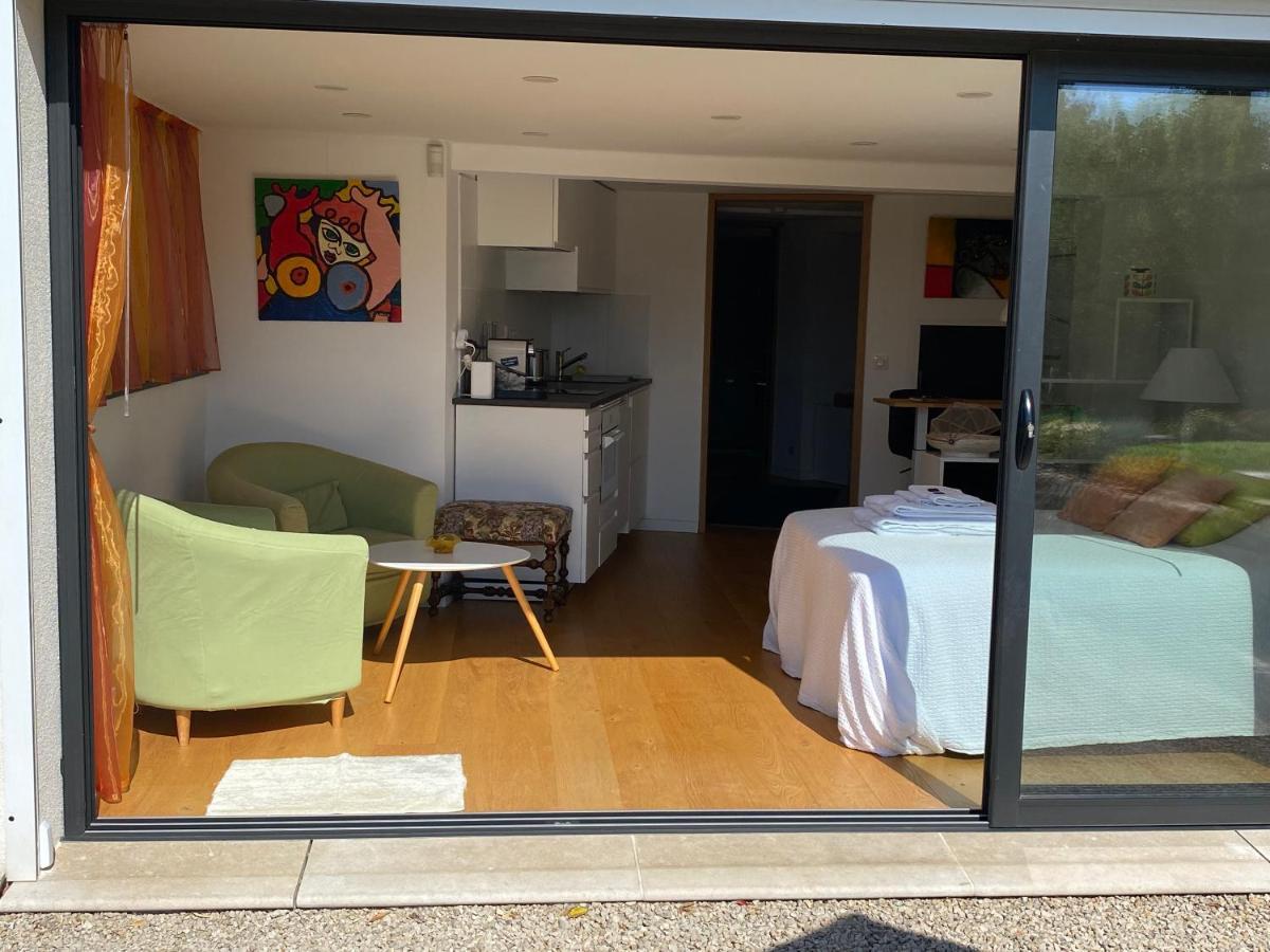 36m2, Dans Un Beau Domaine Privée Au Calme. Valbonne